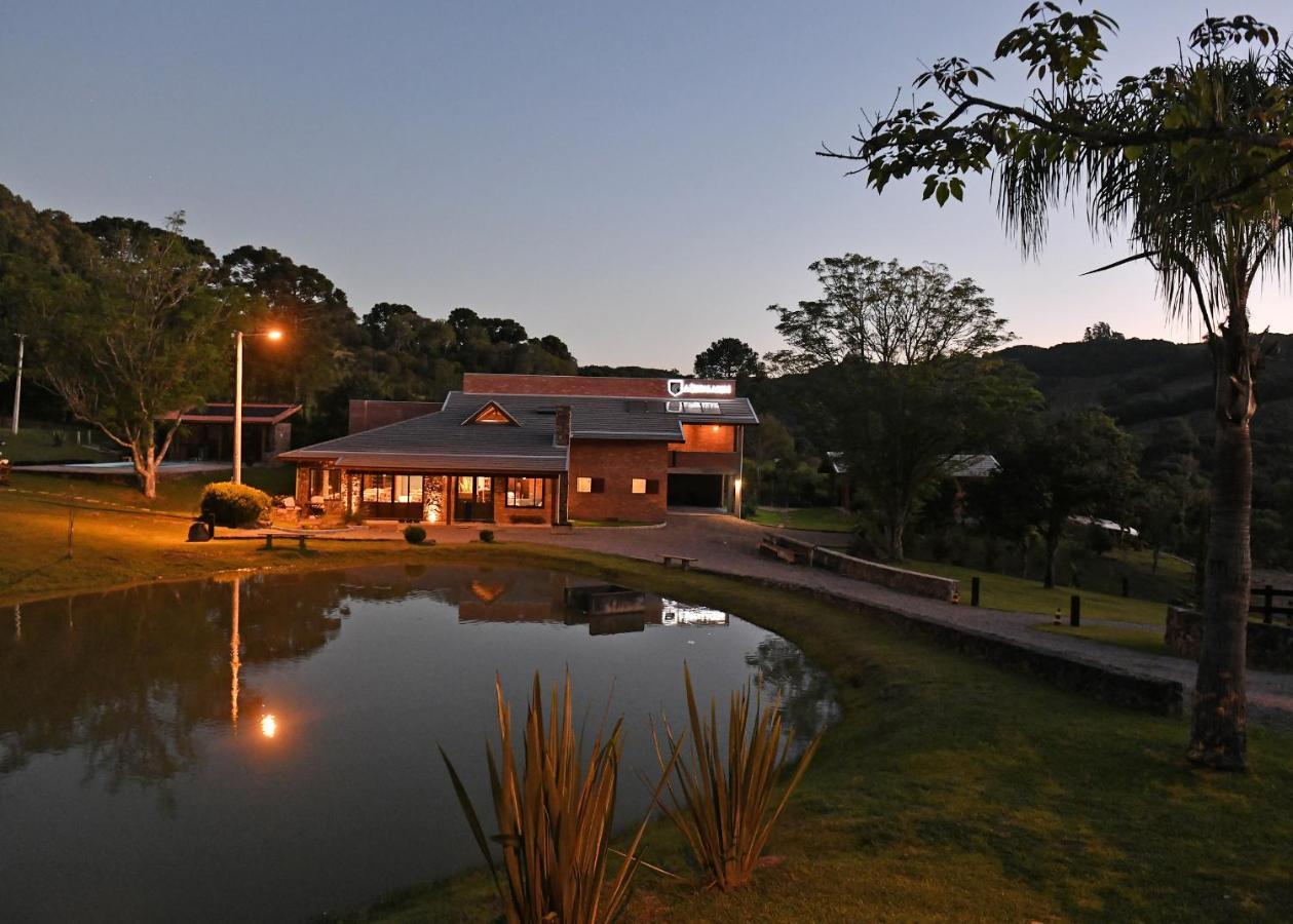 A Estalagem Hospedaria Flores da Cunha Exterior foto